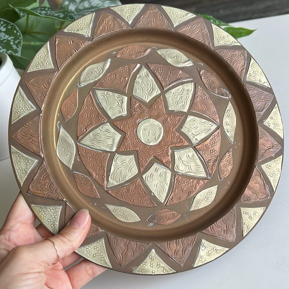 Vintage Moroccan Handmade Copper Wall Plate Tray Decor - Picture 7 of 15